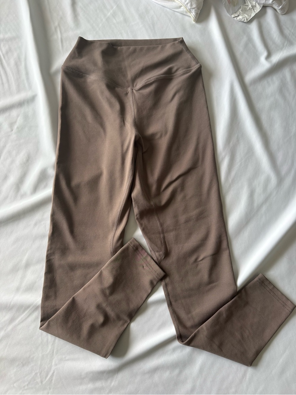 Balance Athletica (vitality) leggings in Taupe